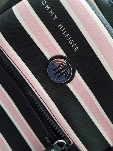 Clothing Store «Ross Dress for Less», reviews and photos, 2003 N Eastman Rd, Kingsport, TN 37660, USA