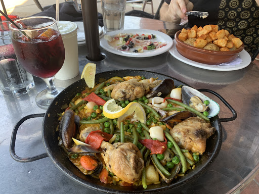 Guido's Pizzeria & Tapas