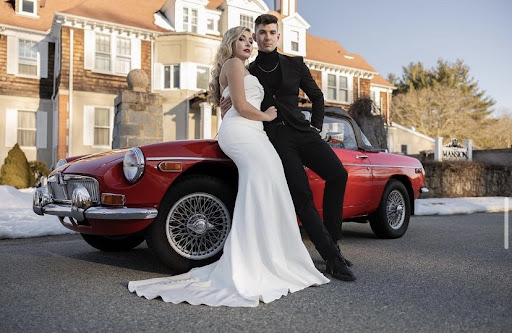 Bridal Shop «Carbonneau Bridal & Formalwear», reviews and photos, 292 W Boylston St, Worcester, MA 01606, USA