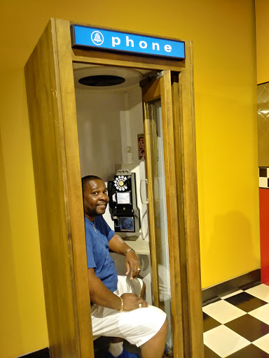 Tourist Attraction «Hollywood Wax Museum Entertainment Center», reviews and photos, 1808 21st Ave N, Myrtle Beach, SC 29577, USA