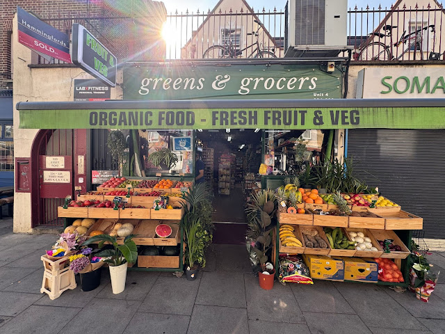 Greens & Grocers - Organic green Grocer's Islington