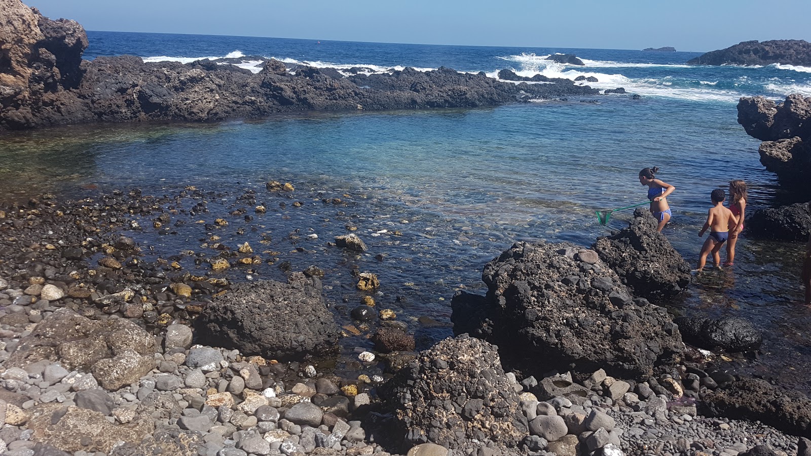 Caletta Acquario'in fotoğrafı - rahatlamayı sevenler arasında popüler bir yer
