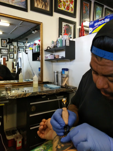 Tattoo Shop «A Toda Madre Tattoos», reviews and photos, 1465 S Wells Ave, Reno, NV 89502, USA