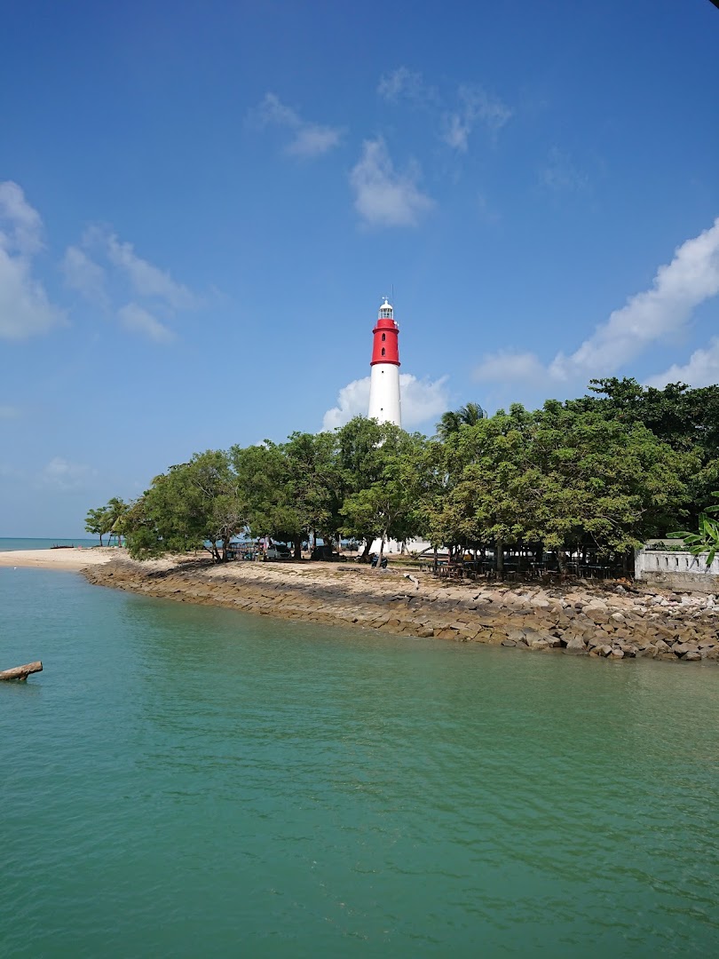 Gambar Pelabuhan Tanjung Kelian