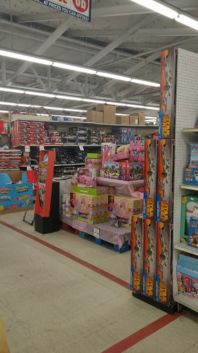 Discount Store «National Wholesale Liquidators», reviews and photos, 725 William T Morrissey Blvd, Dorchester, MA 02122, USA