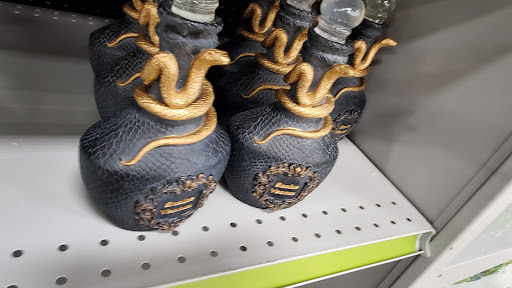 Home Goods Store «At Home», reviews and photos, 2101 S Telegraph Rd, Bloomfield Hills, MI 48302, USA