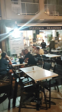 Atmosphère du Restaurant Brasserie La Plage à Agde - n°3