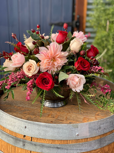 Florist «EXPRESSIONS FLORAL», reviews and photos, 8840 Forest St, Gilroy, CA 95020, USA