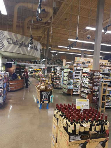 Grocery Store «Whole Foods Market», reviews and photos, 11701 Lake Victoria Gardens Ave, Palm Beach Gardens, FL 33410, USA