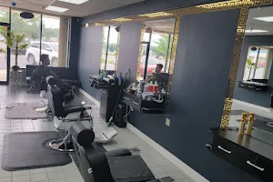Hasoon’s barbershop & hair salon image