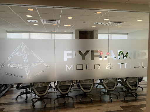 FASTSIGNS image