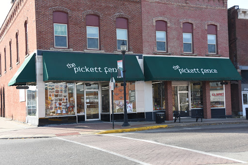 Quilt Shop «The Pickett Fence», reviews and photos, 100 W Blackhawk Ave, Prairie du Chien, WI 53821, USA