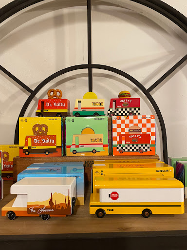 Boutique «The Little Apple», reviews and photos, 4361 Main St, Philadelphia, PA 19127, USA