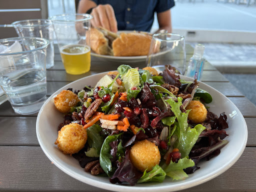 Wine Store «Dominion Wine and Beer», reviews and photos, 107 Rowell Ct, Falls Church, VA 22046, USA