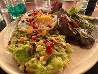 Plats et boissons du Restaurant servant le petit-déjeuner Dupont Café Convention à Paris - n°7