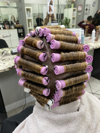 Beauty Salon «Salon Tusey», reviews and photos, 5805 Clarksville Square Dr # 6, Clarksville, MD 21029, USA