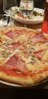 Prosciutto crudo du Pizzeria Pizza Pino à Paris - n°19