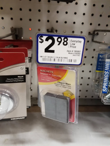 Shopping Mall «Lakeshore Crossing Shopping Center», reviews and photos, 410 Shallowford Rd, Gainesville, GA 30504, USA