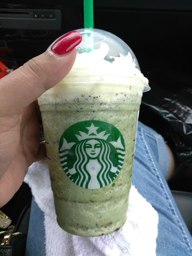 Coffee Shop «Starbucks», reviews and photos, 14 Fenn Rd, Newington, CT 06111, USA