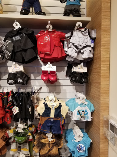 Toy Store «Build-A-Bear Workshop», reviews and photos, 4130 Summit Plaza Dr, Louisville, KY 40241, USA