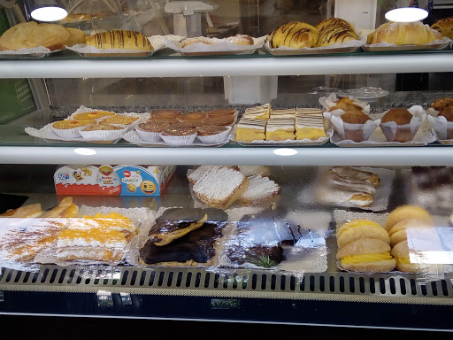 Pastelaria Riviera no Anadia, Aveiro