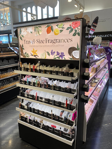 Cosmetics Store «SEPHORA», reviews and photos, 1205 Burlingame Ave, Burlingame, CA 94010, USA