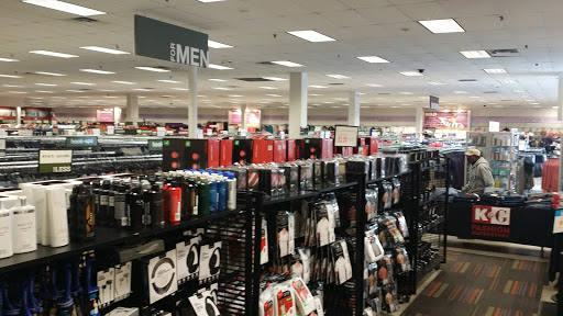 Clothing Store «K&G Fashion Superstore», reviews and photos, 7786 Riverdale Rd, New Carrollton, MD 20784, USA