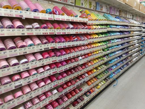 Craft Store «Michaels», reviews and photos, 3991 Hollis St, Emeryville, CA 94608, USA