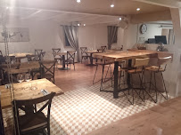 Atmosphère du Restaurant français Ostagaï à Azur - n°2