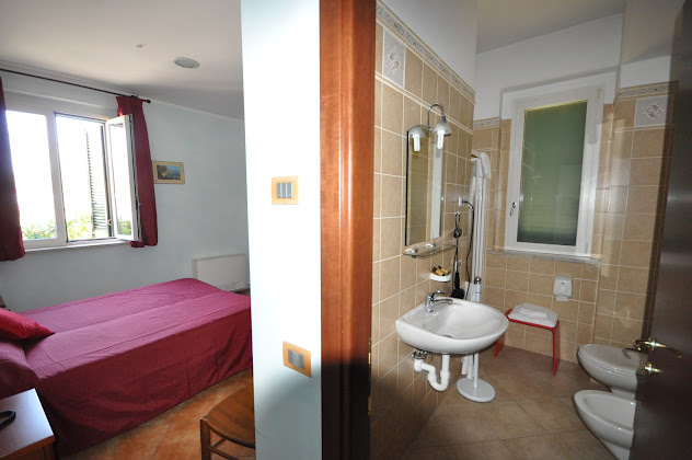 Photos du propriétaire hôtels Impero Hotel Varese Ristorante/Pizzeria e Centro benessere 21050 Gaggiolo