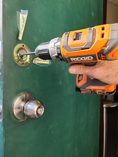 Locksmith «Pennington Locksmith Company», reviews and photos, 235 E Warner Rd #103, Gilbert, AZ 85296, USA