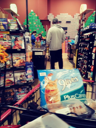 Supermarket «Giant Eagle», reviews and photos, 1700 Corporate Woods Pkwy, Uniontown, OH 44685, USA