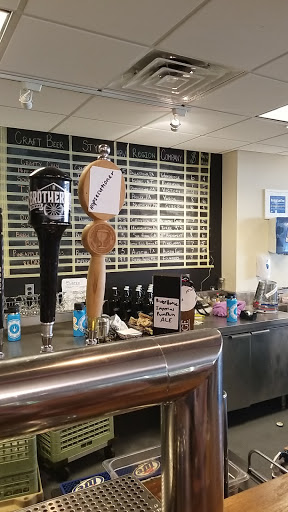 Oyster Bar Restaurant «Triton Craft Beer and Oyster Bar», reviews and photos, 308 Centre St, Beach Haven, NJ 08008, USA