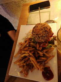 Hamburger du Restaurant américain Le Depanneur à Celles-sur-Belle - n°20