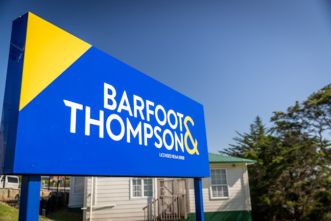 Barfoot & Thompson Real Estate Royal Heights - Auckland