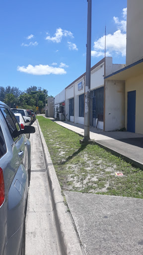 Hardware Store «Wilson Hart Hardware», reviews and photos, 1228 Opa-locka Blvd, Opa-locka, FL 33054, USA