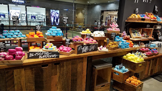 Lush Cosmetics Mall of Georgia 3333 Buford Dr Space 2029B, Buford, GA 30519