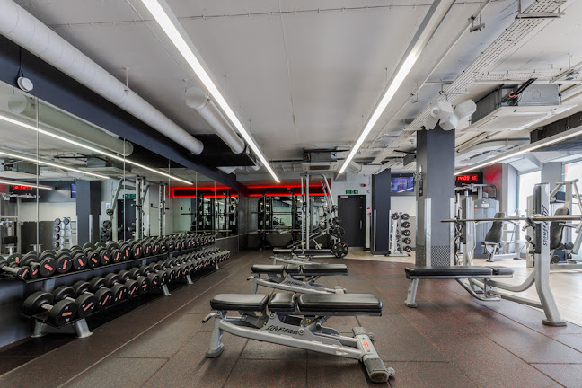 Reviews of Fitness First London Bridge (The Shard) in London - Gym