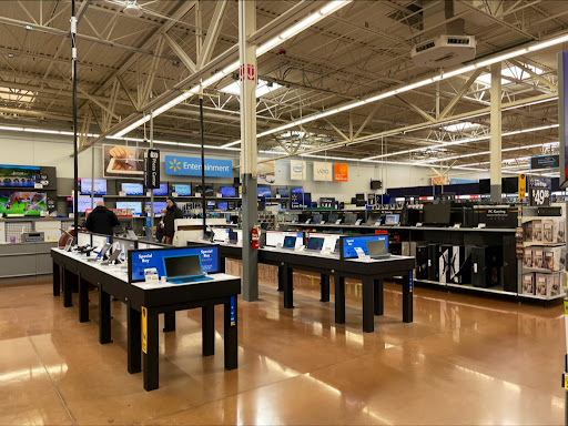 Department Store «Walmart Supercenter», reviews and photos, 16241 S Farrell Rd, Lockport, IL 60441, USA