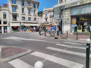 Photo n°34 de McDonald's Hyères Centre Ville à Hyères ()