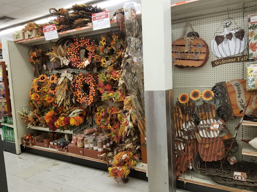 Discount Store «Big Lots», reviews and photos, 740 N Main St, Corona, CA 92880, USA