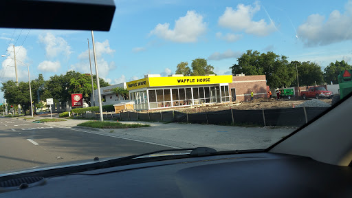 American Restaurant «Cracker Barrel Old Country Store», reviews and photos, 2203 Cortez Rd W, Bradenton, FL 34207, USA