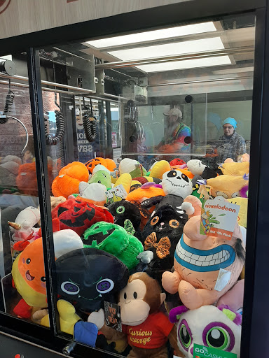 Grocery Store «Kroger», reviews and photos, 143 Henslee Dr, Dickson, TN 37055, USA