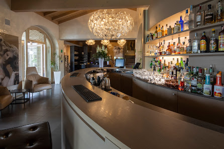 Al Gallione - Restaurant & Lounge Bar Via Scerèe, 13, 21020 Bodio Lomnago VA, Italia