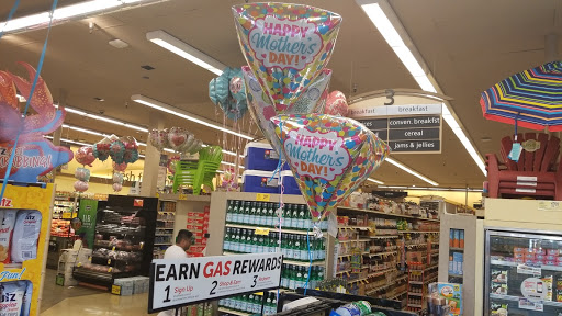 Grocery Store «Safeway», reviews and photos, 10104 River Rd, Potomac, MD 20854, USA