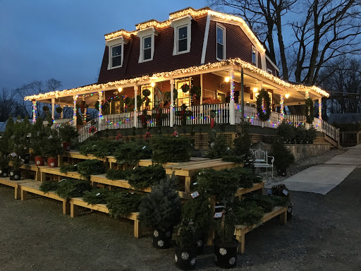 Garden Center «Hilltop Nursery & Garden Center», reviews and photos, 2028 Albany Post Rd, Croton-On-Hudson, NY 10520, USA