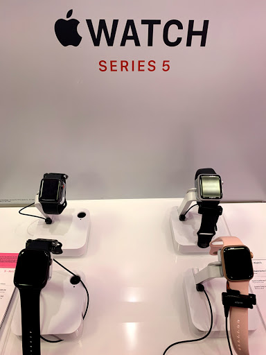 Cell Phone Store «T-Mobile», reviews and photos, 106 W 11400 S, Sandy, UT 84070, USA