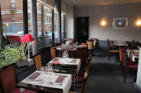 Atmosphère du Restaurant gastronomique STEPHANE MARTIN à Paris - n°1