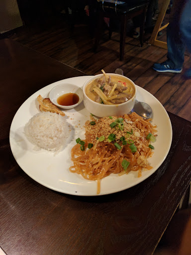 Bahn Thai Restaurant