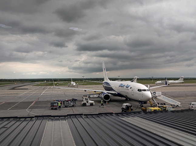 Opinii despre Aeroportul Internațional Traian Vuia în <nil> - Închiriere de mașini